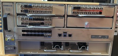Cisco 6880-X-LE switch, 64 × 10G
